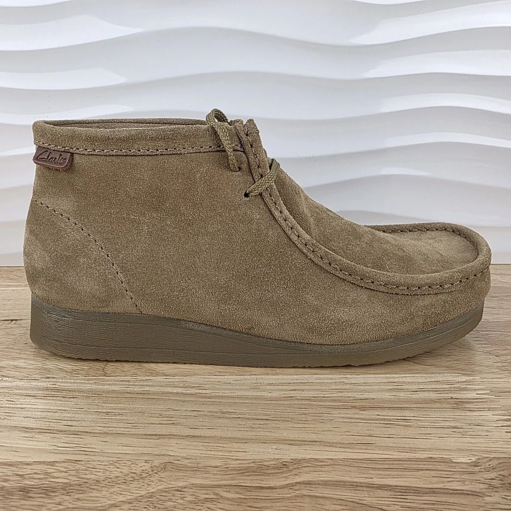 Clarks Wallaston Boots Mens Size 11.5 Sand Suede Wallabee Style Moc Toe Chukka